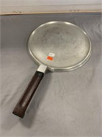 Griswold 10" Round Griddle