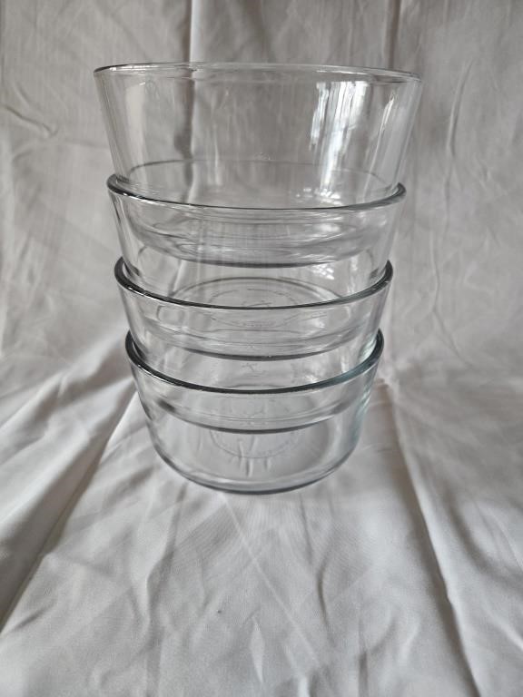 (Set of 4) Anchor Hocking Glassware