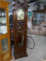 Grandfather clock in mahogany stained case