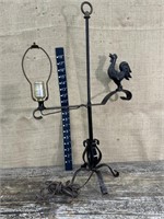 Cast iron lamp w/ rooster