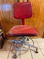 Cramer Red Swivel retro office Chair