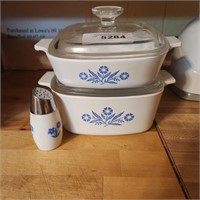 Vintage Corning Ware Casseroles w/lids and Shaker