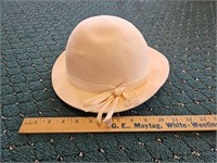 Vintage Ladies Hat