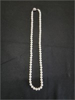 Pearl Style Necklace