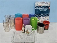 HOTDOG TABLE CLOTH & COLD GLASSES, TUMBLERS