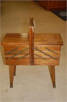 Small Colllapsable Wood Sewing Box