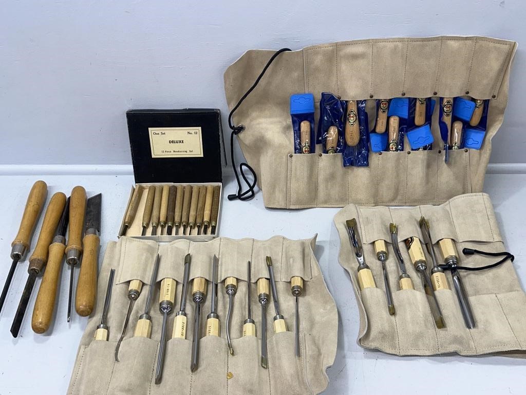 Assorted Woodcarving Sets