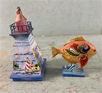 JIM SHORE SIGNED LIGHTHOUSE AND FISH NOT SIGNED