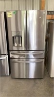 GE Refrigerator Freezer And Drink Drawer 35 3/4”