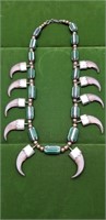 NATIVE AMERICAN BEAR CLAW NECKLACE