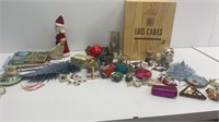 Luis Canas wine box with misc vintage ornaments