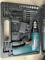 SINGER Drill Set with bits/sockets