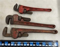 Pipe wrenches (3)