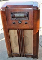 Antique Air Line Radio 24"W 12"D 40"T