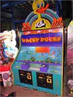 WACKY DUCKS BY ICE, 2 PLAYER, MISSING ONE BUTTON C