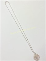 14 Karat White Gold Chain With Pendant