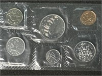Canada 1982 Mint Coin Set!