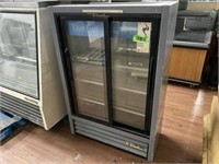 True 'Live Bait' 2-Glass Door Refrigerated Display