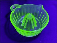 VTG Green Uranium Depression Era Juicer Bowl