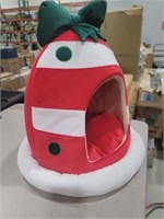 Christmas Cat Hut