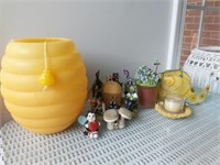 Bee & Friends Decorative Candles