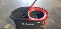 O CEDAR SPIN MOP