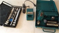 Makita Cordless Drill & Ratchet Set