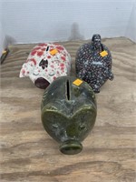 3 pig coin banks