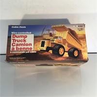 RADIO SHACK WIRE CONTROLLED DUMP TRUCK