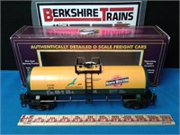 MTH #9203L Chicago North Western Tank Car Used