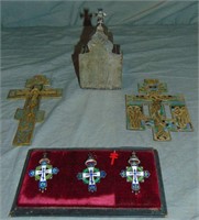 Crucifix Lot.