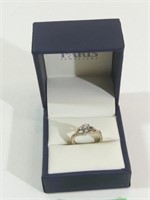 Ring 14K Gold & Diamond - Size 5.5