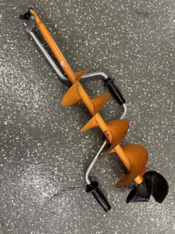 Police Auction: Folding Auger Drill For Icefishing