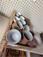 LOT OF POTTERY CUPS