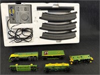 John Deere Model "B" Express HO scale train set