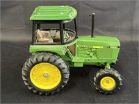 1983 collectors series,  JD 2550 Tractor