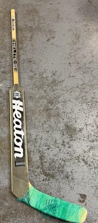 5.2in signed hockey stick