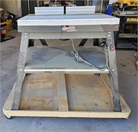 On wheels Canwood Industrial router