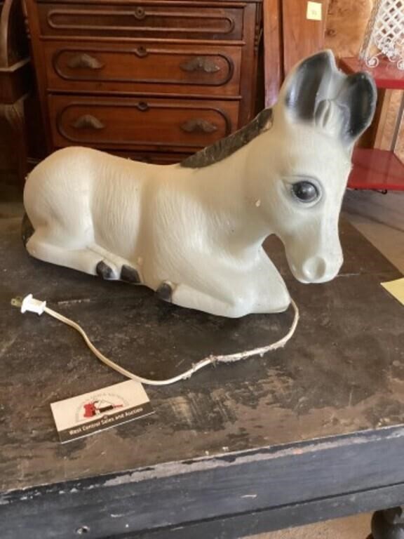 Donkey blow mold