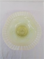 Fenton topaz opalescent vaseline glass