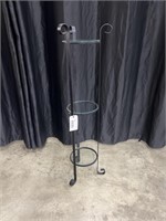 ROUND IRON PLANT STAND WITH GLASS SHELVES