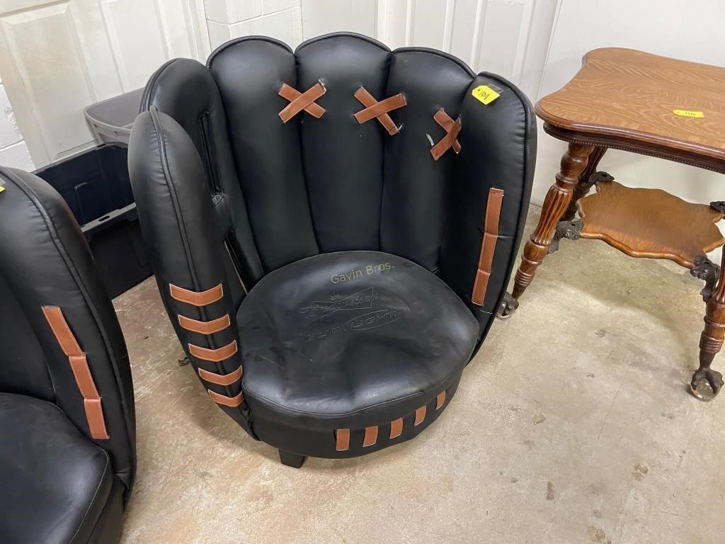 Budweiser/Bud Light Glove Chair