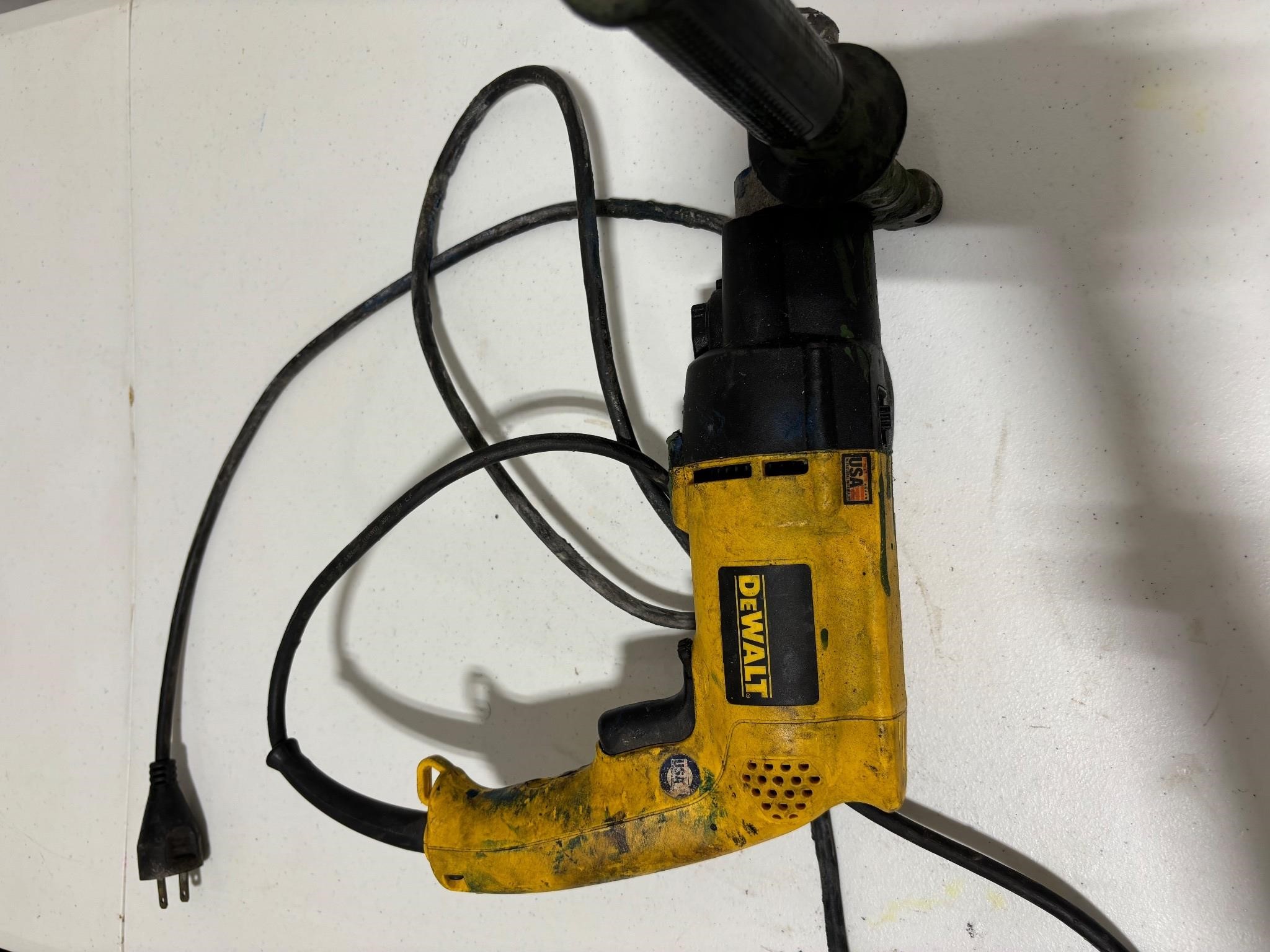 Dewalt 1/2" VSR Dual Range Hammerdrill DW505