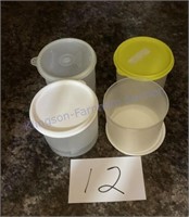 Lot 4 Tupperware Containers