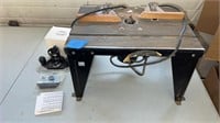 Craftsman router table with Craftsman router and