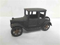 8x4.2 inch cast iron car