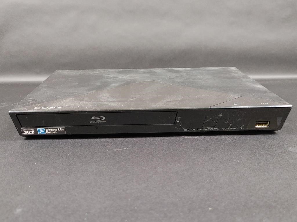 Sony Blu-Ray DVD Player BDP S5200 Black