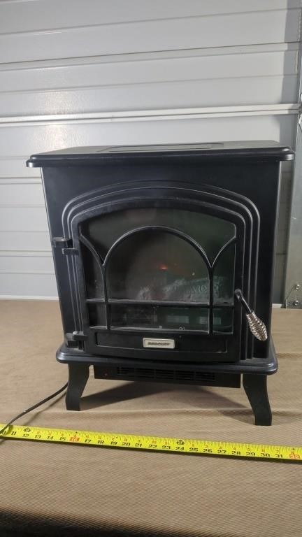 RADCLIFF ELECTRONIC FIREPLACE