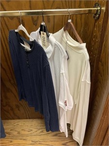 GROUP OF 3 MENS PULLOVERS SIZE 44