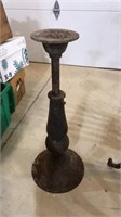 Cast iron pedestal